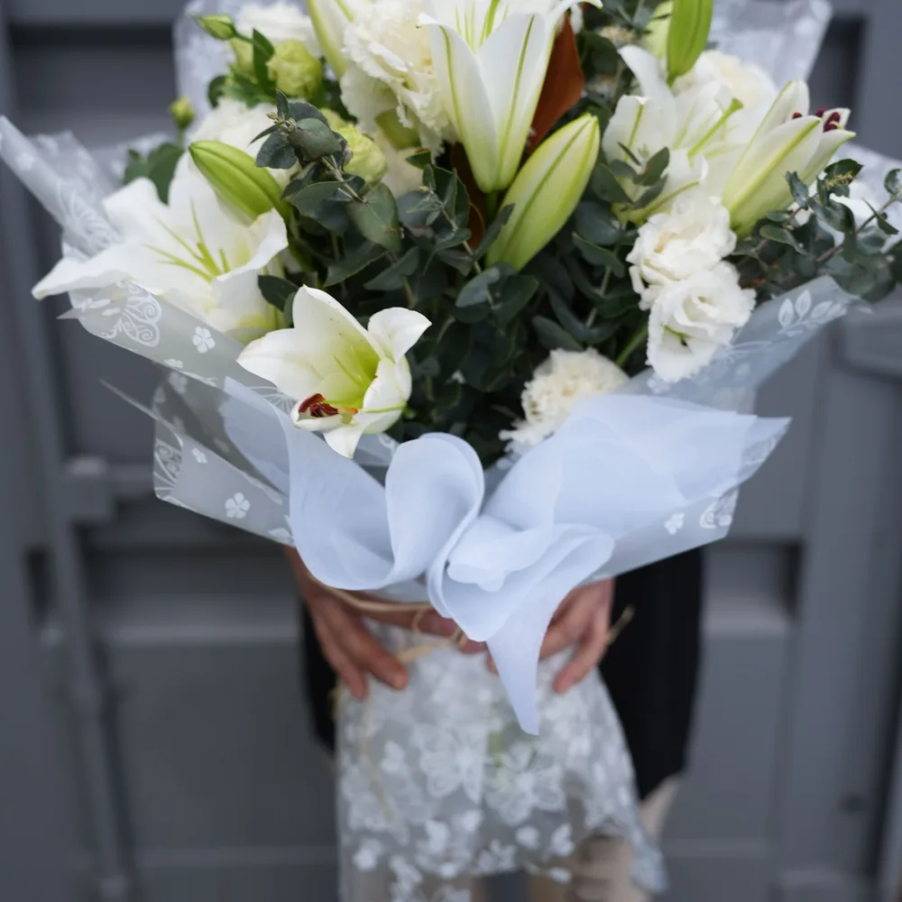 Pure White Elegance - view 3