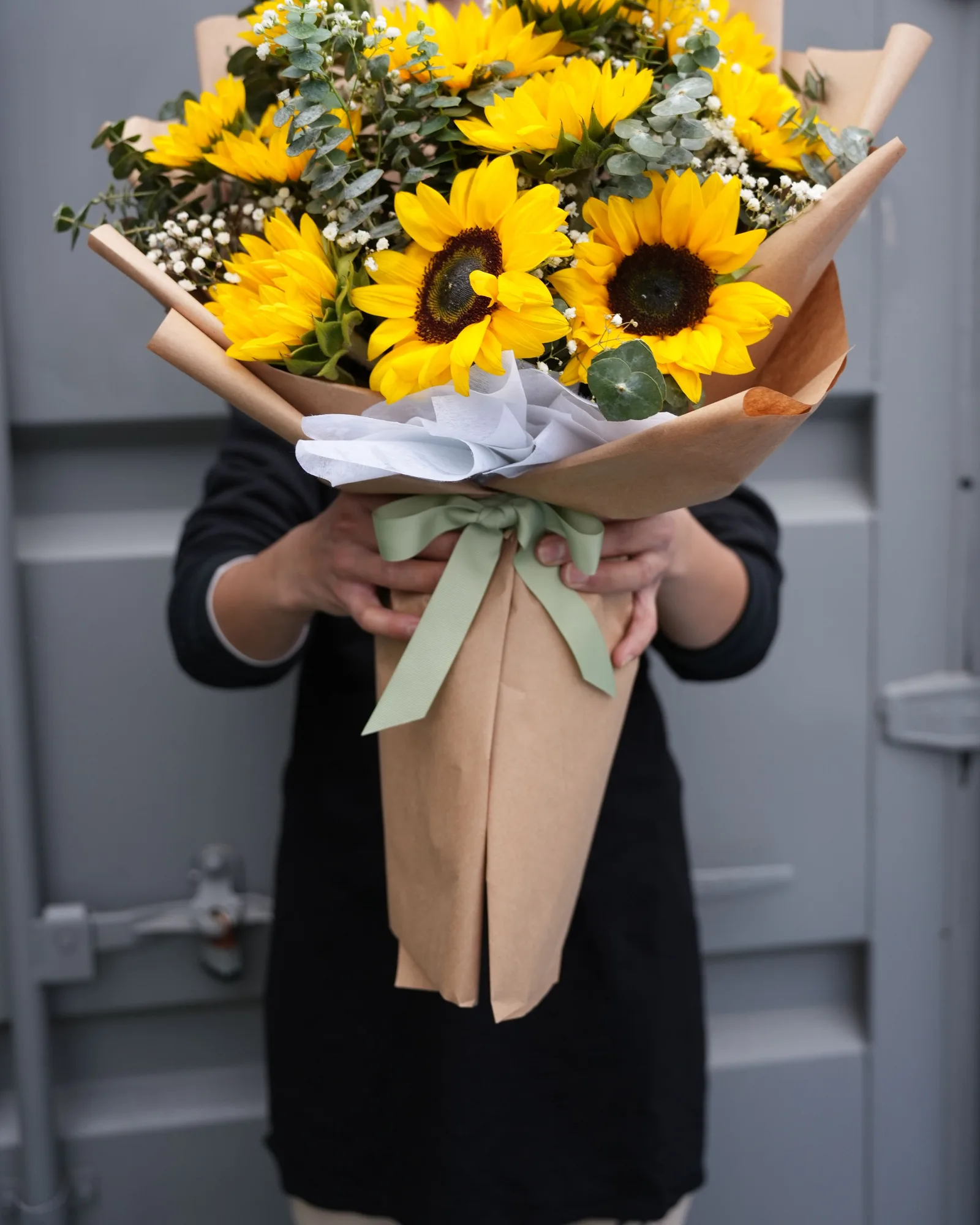 Vibrant Sunshine Bouquet - hero shot